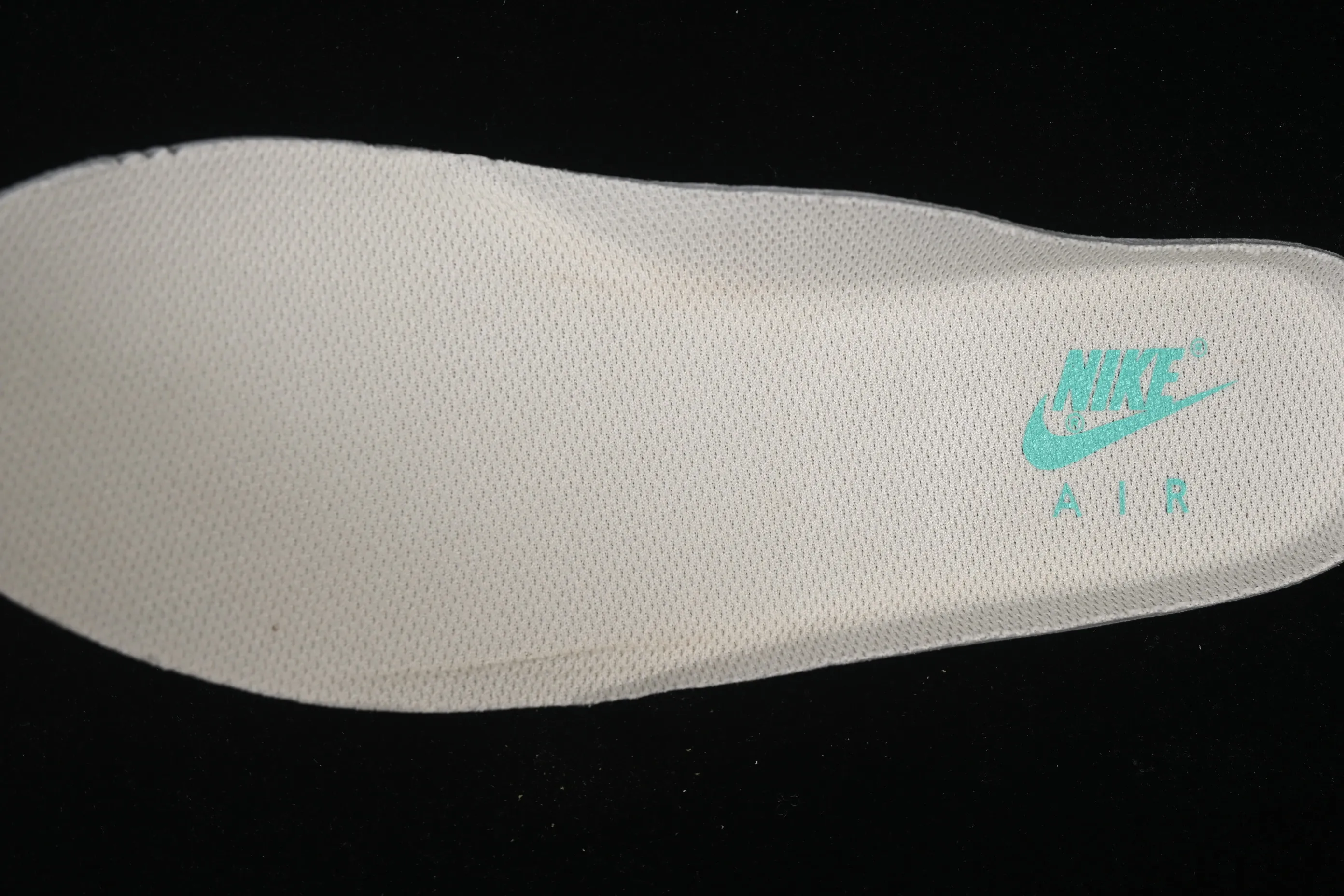 All categories Nk Air Force 1 Air Force series Nk Air Force 1 Low Nike Air Force 1'07 Low "Mint Doodle" Hand-painted graffiti Lime stains Air Force 1 low-top casual sneakers DZ1382-121